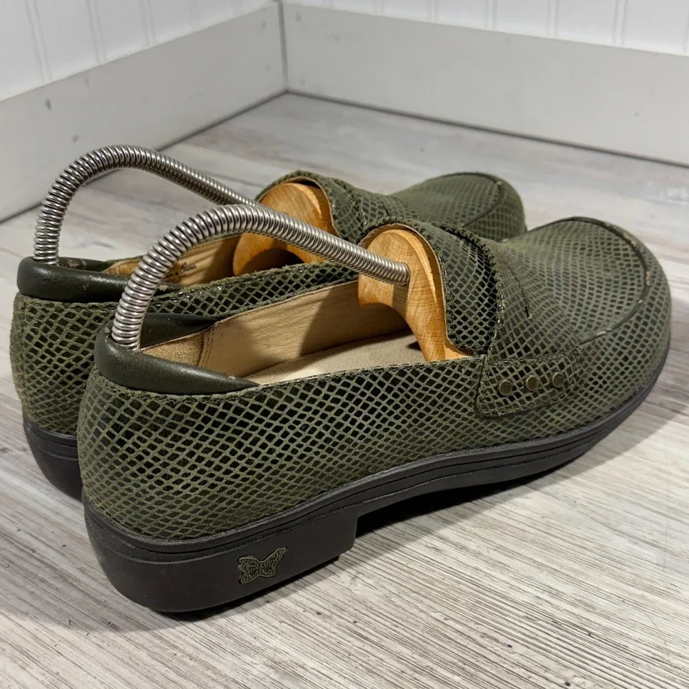 Alegria Taylor‎ Pro Olive Gloss Snake Penny Loafers Women's EU 42